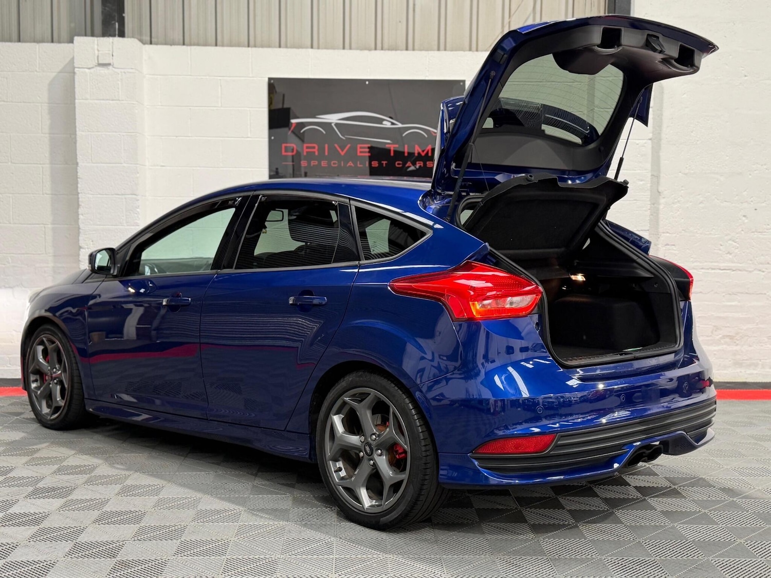 Used Ford Focus 2015 for sale - 78073148: Photo 4