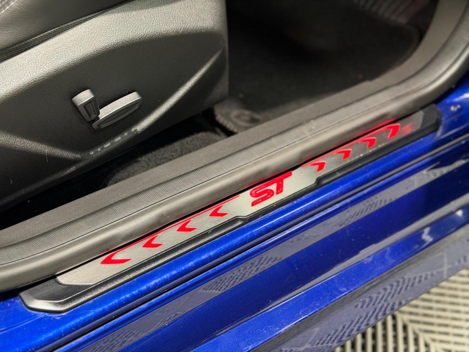 Used Ford Focus 2015 for sale - 78073148: Photo 58