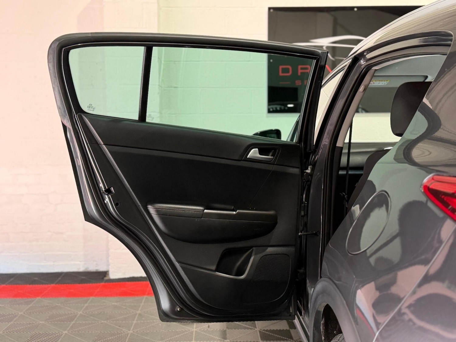 Used Kia Sportage for sale - 77925300: Photo 19