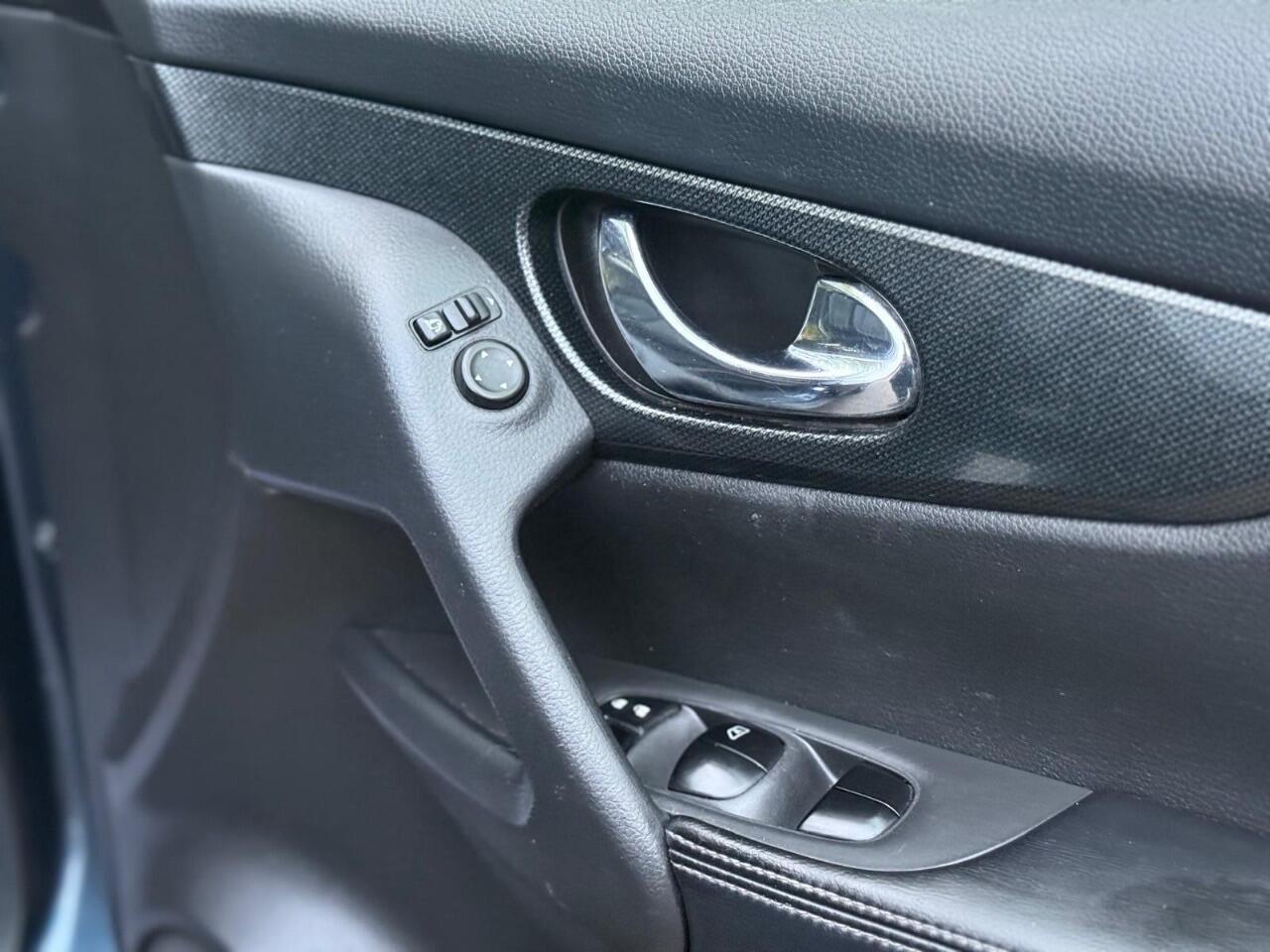 Used Nissan X-Trail 2015 for sale - 76349742: Photo 23