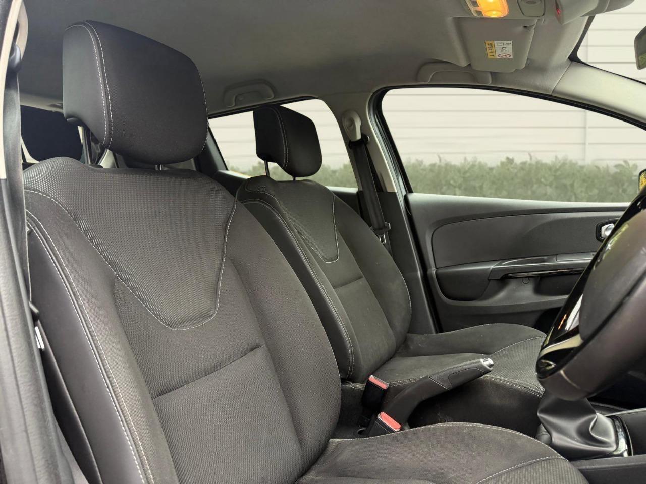 Used Renault Clio 2016 for sale - 76824423: Photo 12