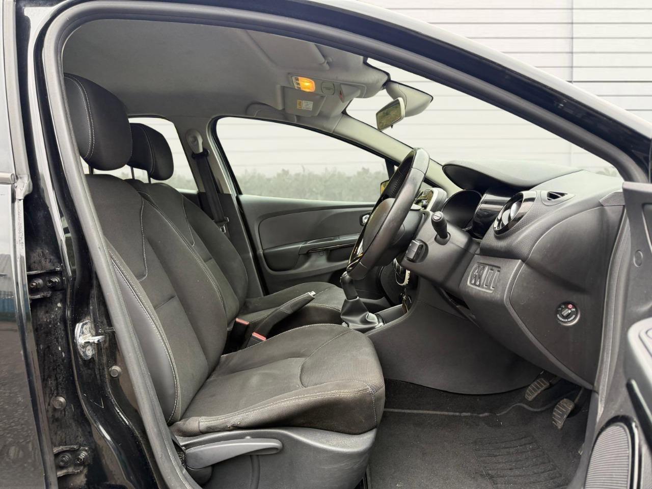 Used Renault Clio 2016 for sale - 76824423: Photo 13