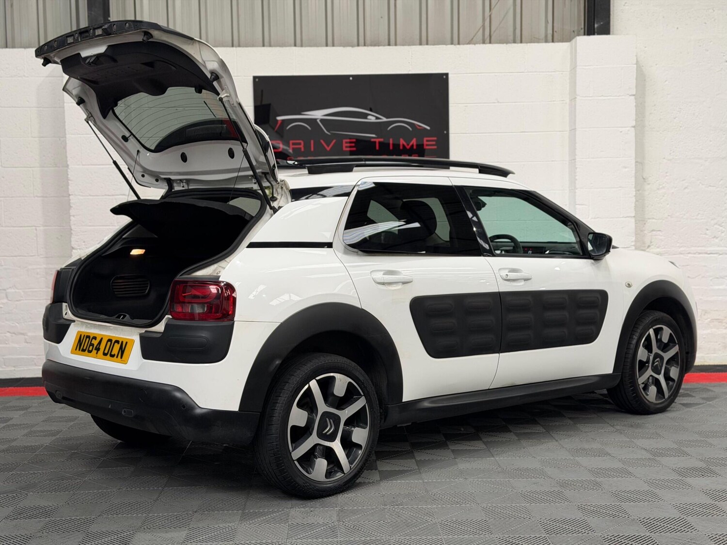 Used Citroen C4 Cactus 2015 for sale - 78156804: Photo 13