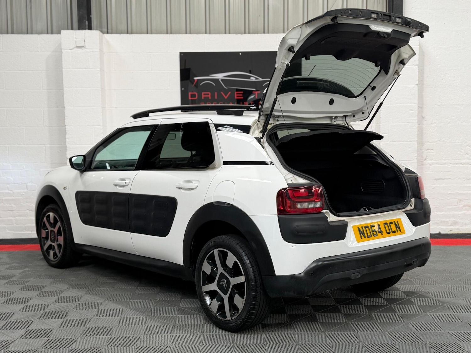 Used Citroen C4 Cactus 2015 for sale - 78156804: Photo 7
