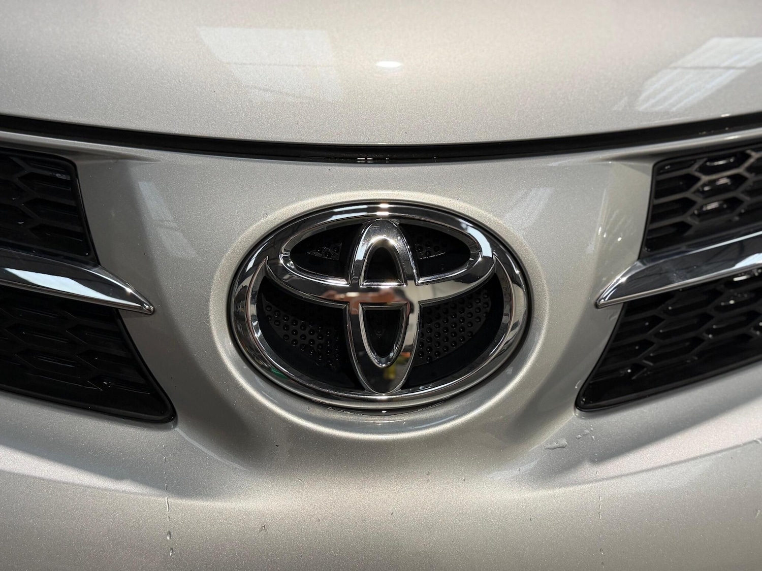 Used Toyota RAV4 2015 for sale - 77255151: Photo 39