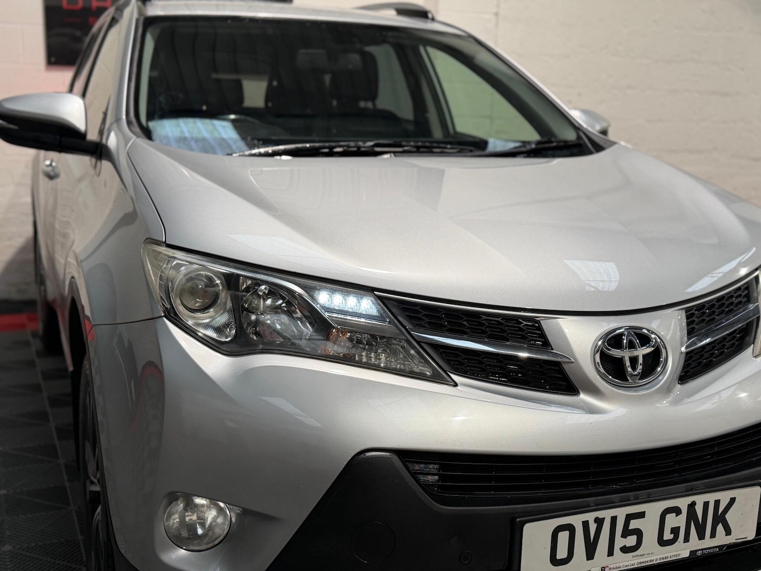 Used Toyota RAV4 2015 for sale - 77255151: Photo 40