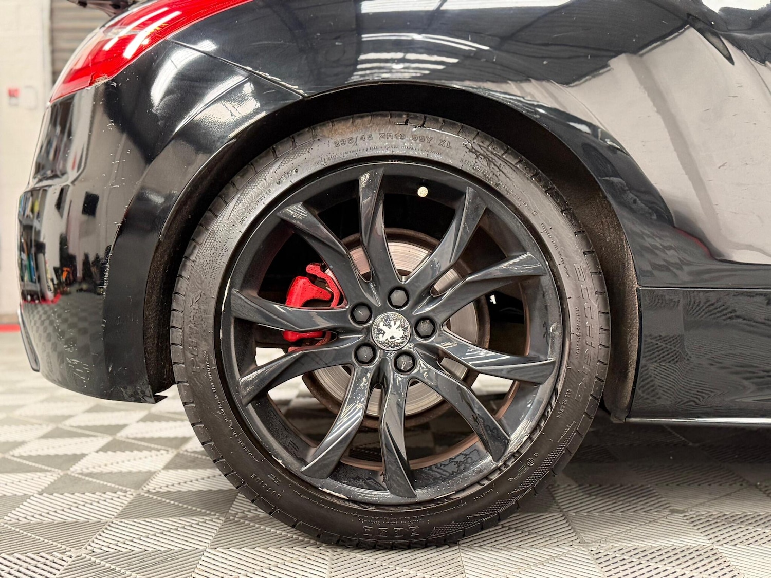 Used Peugeot RCZ 2013 for sale - 78170230: Photo 27