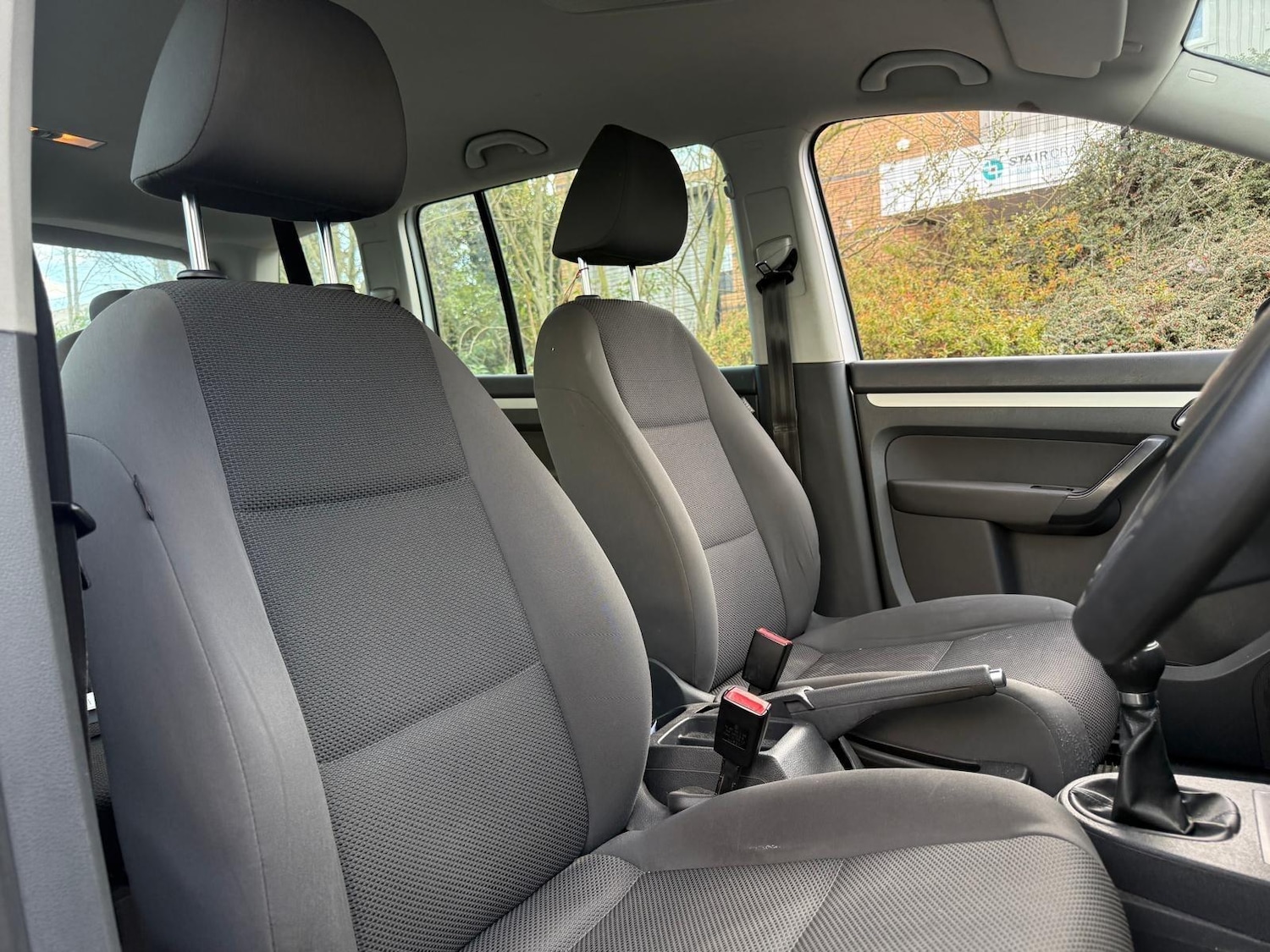 Used Volkswagen Touran 2011 for sale - 78087134: Photo 16