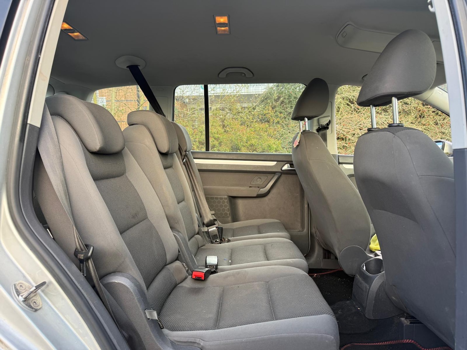 Used Volkswagen Touran 2011 for sale - 78087134: Photo 18