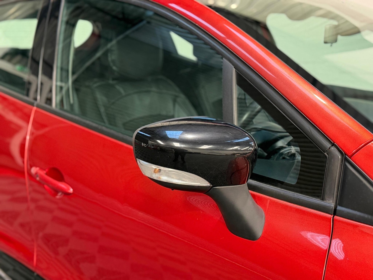 Used Renault Clio 2015 for sale - 76645988: Photo 34