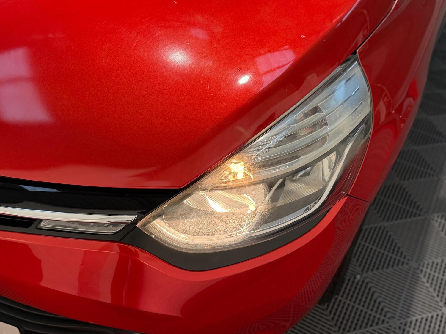 Used Renault Clio 2015 for sale - 76645988: Photo 39