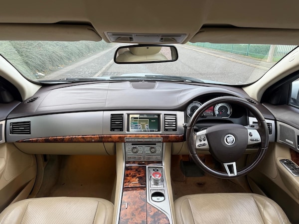 Used Jaguar XF 2009 for sale - 76175672: Photo 11