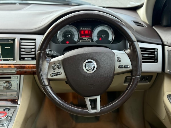 Used Jaguar XF 2009 for sale - 76175672: Photo 28