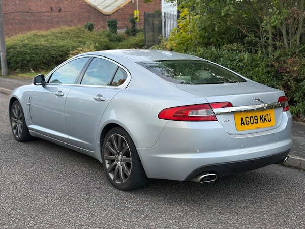 Used Jaguar XF 2009 for sale - 76175672: Photo 4