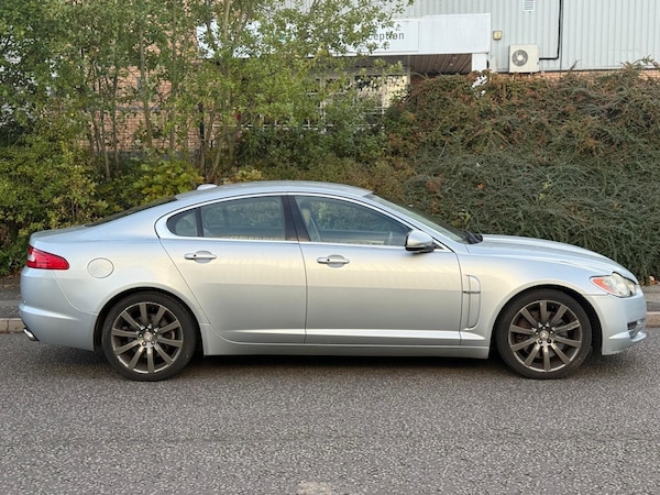 Used Jaguar XF 2009 for sale - 76175672: Photo 8