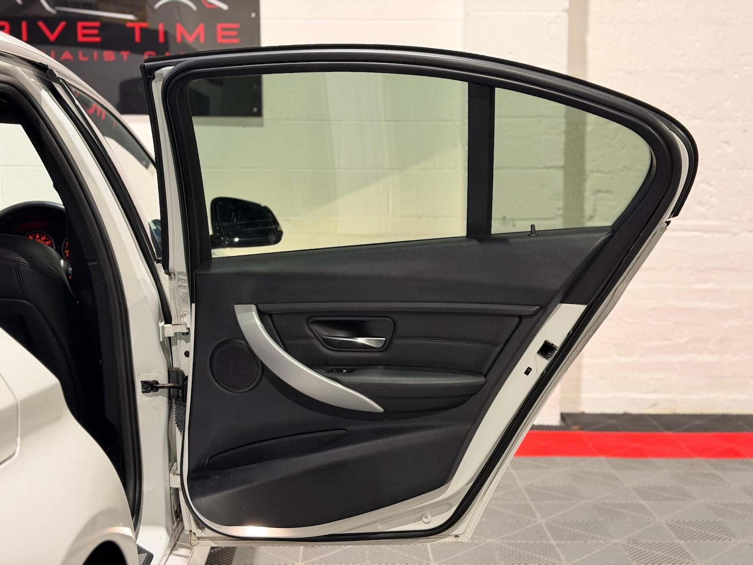 Used BMW 3 Series 2014 for sale - 77120737: Photo 17