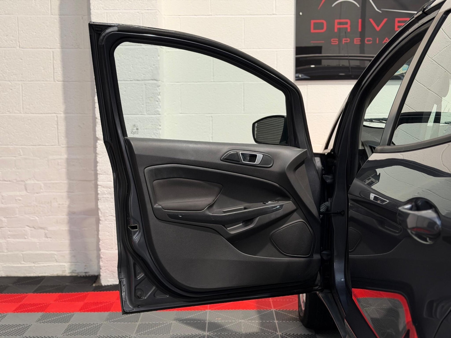 Used Ford Ecosport 2016 for sale - 76620540: Photo 19