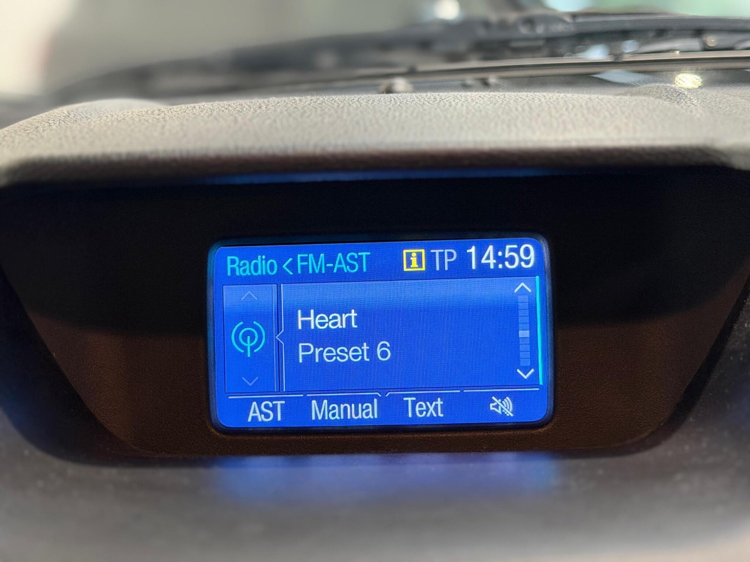 Used Ford Ecosport 2016 for sale - 76620540: Photo 27