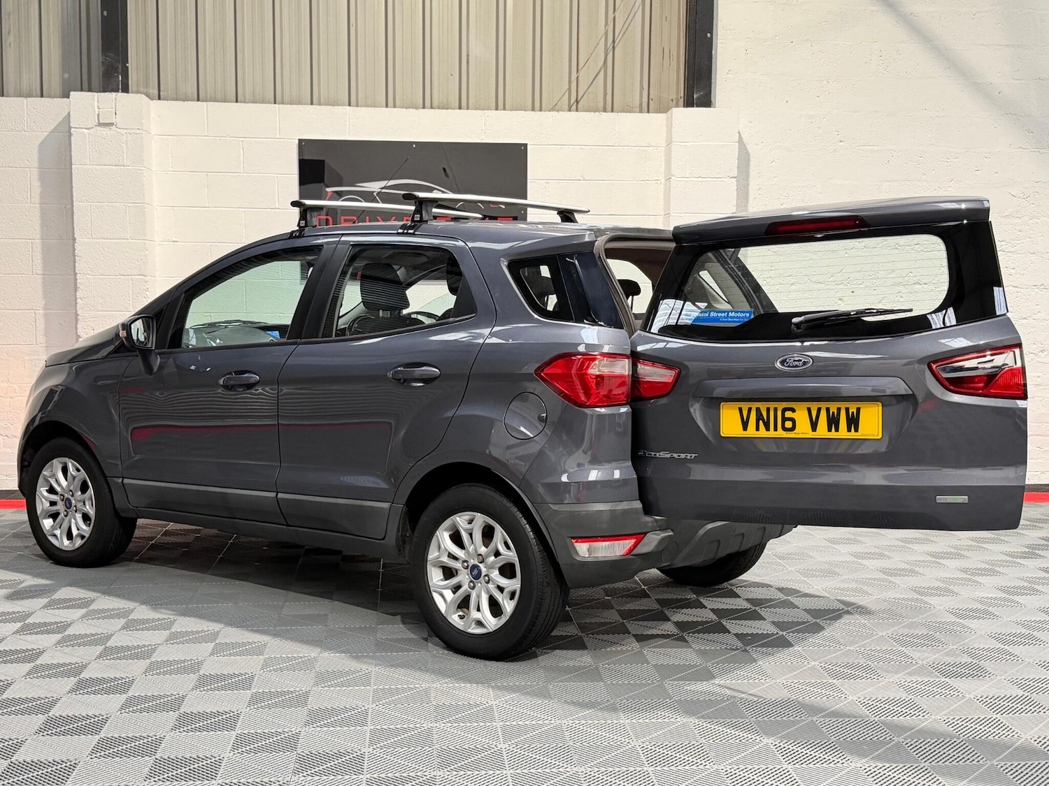 Used Ford Ecosport 2016 for sale - 76620540: Photo 5