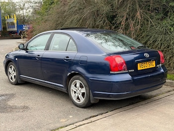 Used Toyota Avensis 2003 for sale - 77597790: Photo