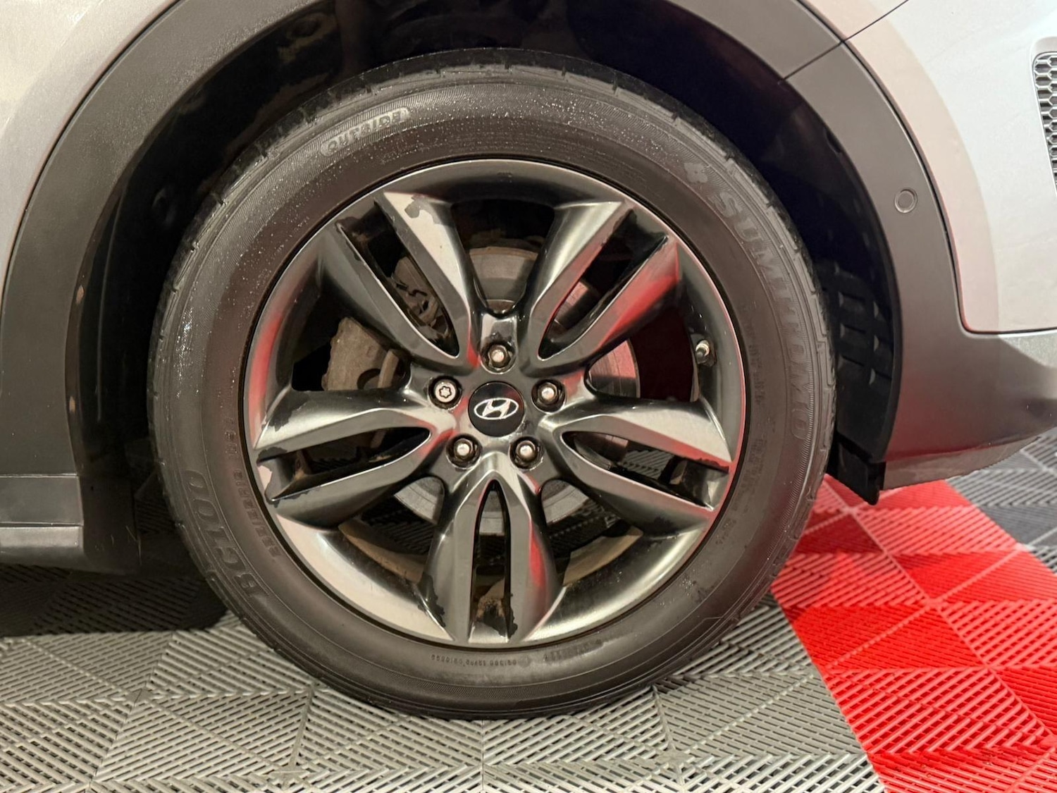 Used Hyundai Santa Fe 2014 for sale - 76926587: Photo 23