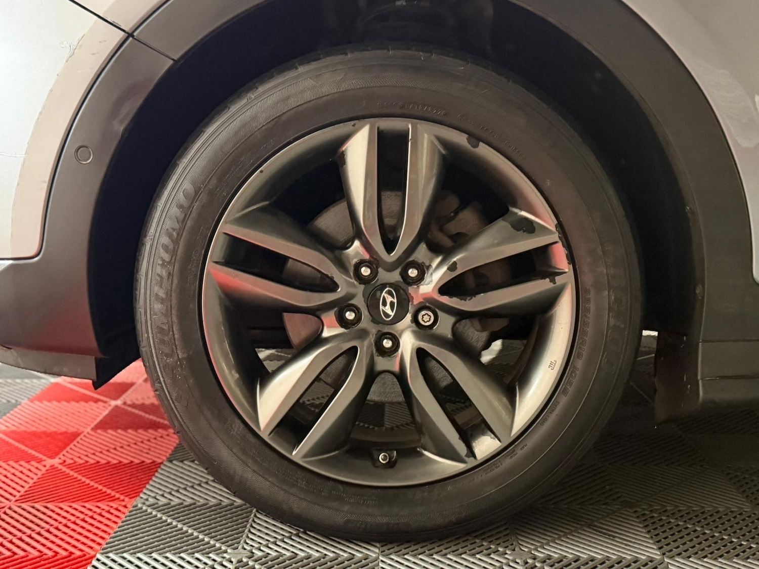 Used Hyundai Santa Fe 2014 for sale - 76926587: Photo 25