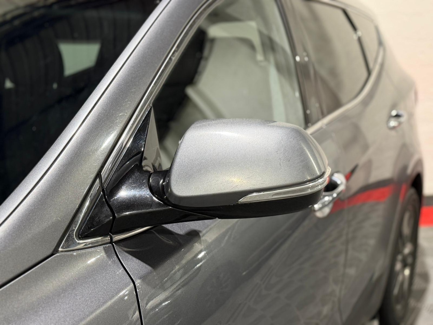 Used Hyundai Santa Fe 2014 for sale - 76926587: Photo 28