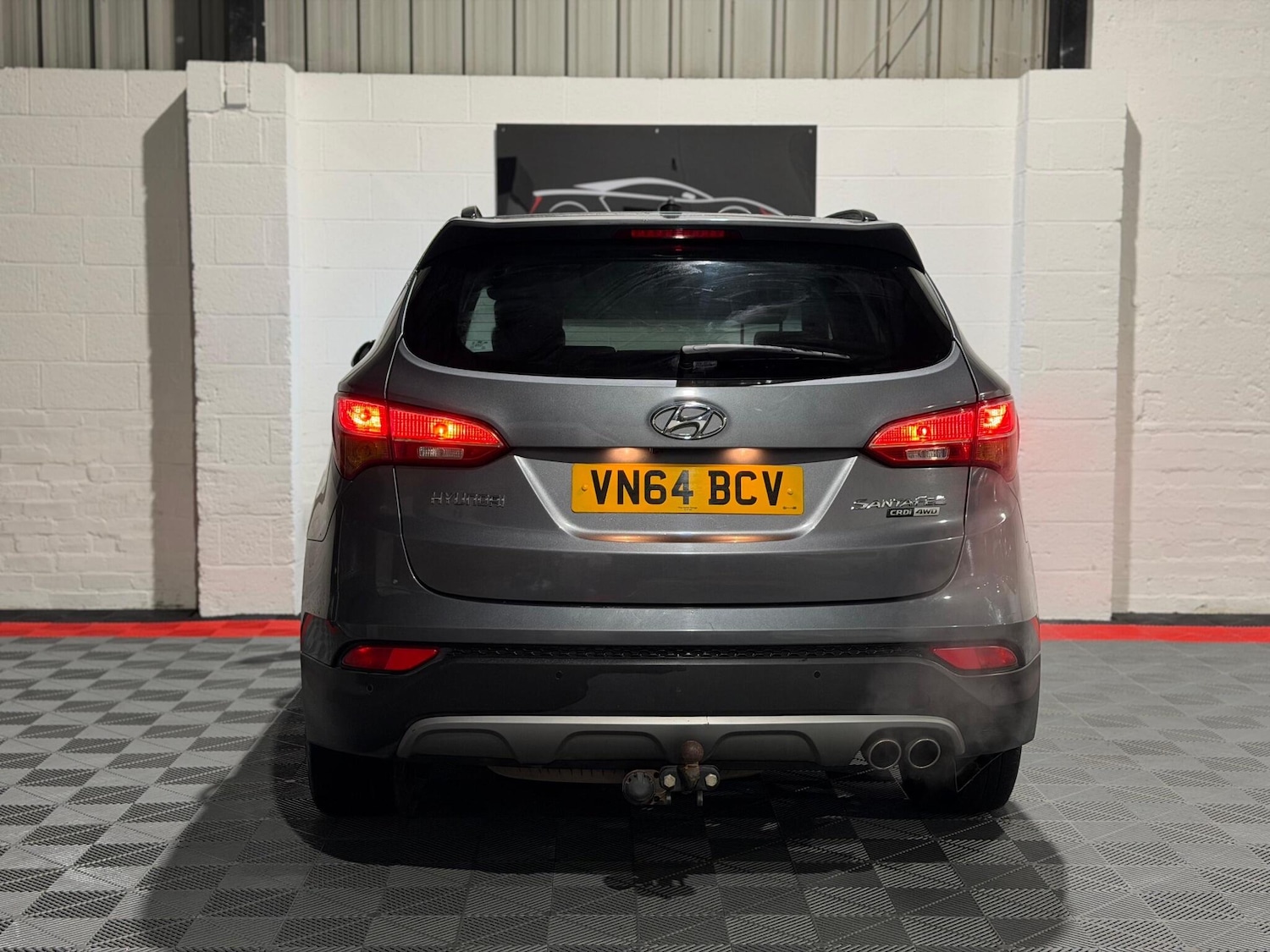 Used Hyundai Santa Fe 2014 for sale - 76926587: Photo 3