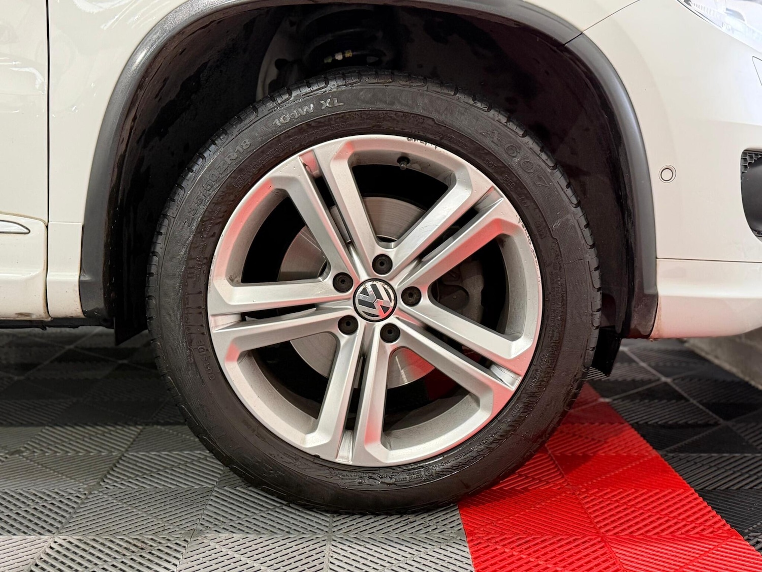 Used Volkswagen Tiguan 2016 for sale - 77267500: Photo 34