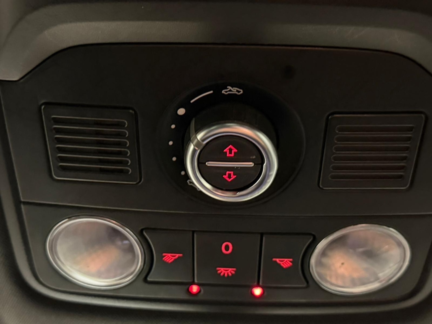 Used Volkswagen Tiguan 2016 for sale - 77267500: Photo 57