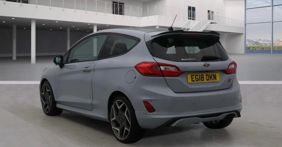 Used Ford Fiesta for sale - 77305054: Photo 3