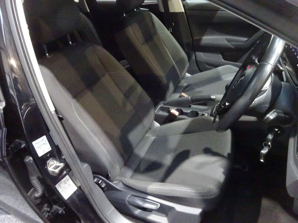 Used Volkswagen Polo 2018 for sale - 76590921: Photo 15