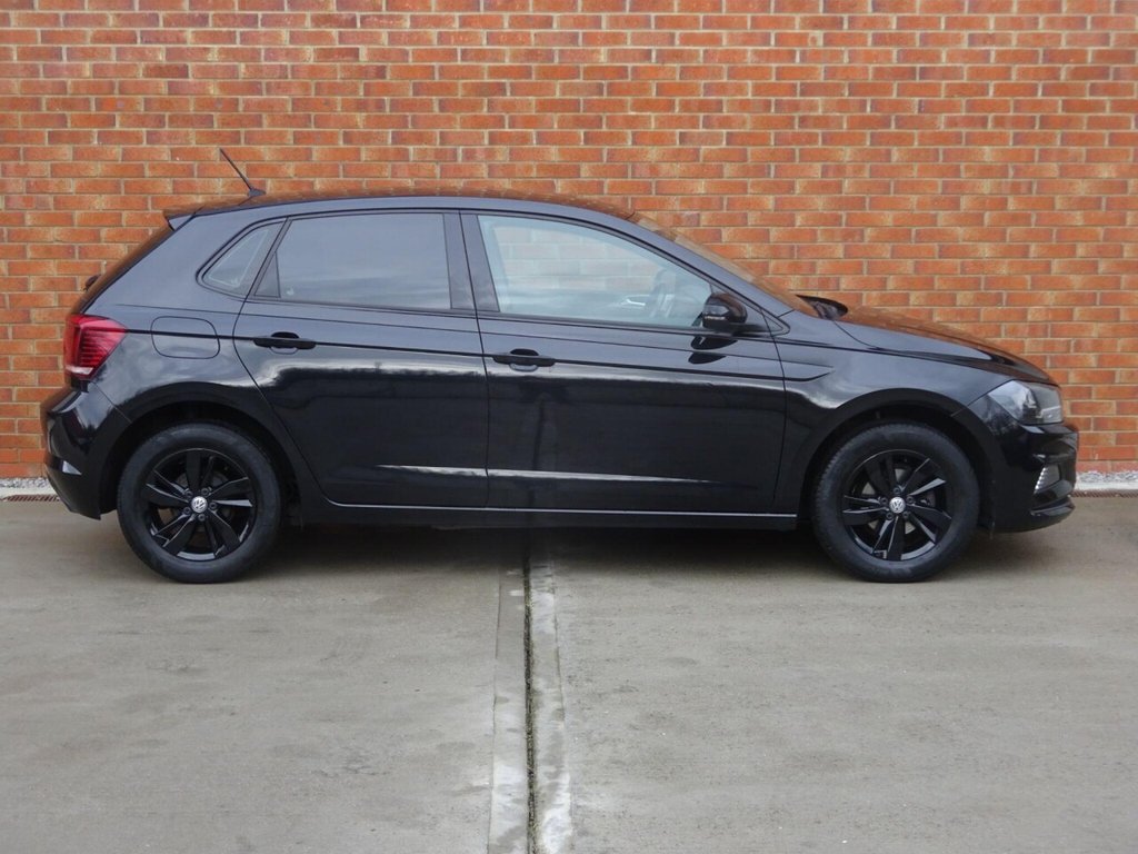 Used Volkswagen Polo 2018 for sale - 76590921: Photo 3