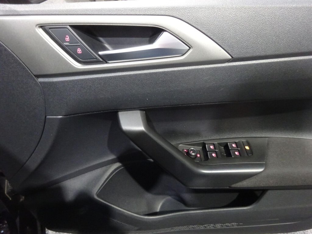 Used Volkswagen Polo 2018 for sale - 76590921: Photo 31