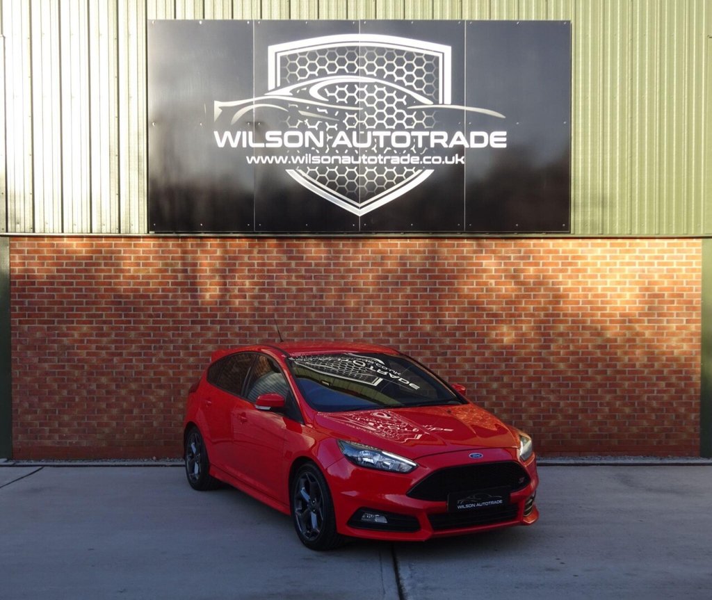 Used Ford Focus 2016 for sale - 76868101: Photo 1