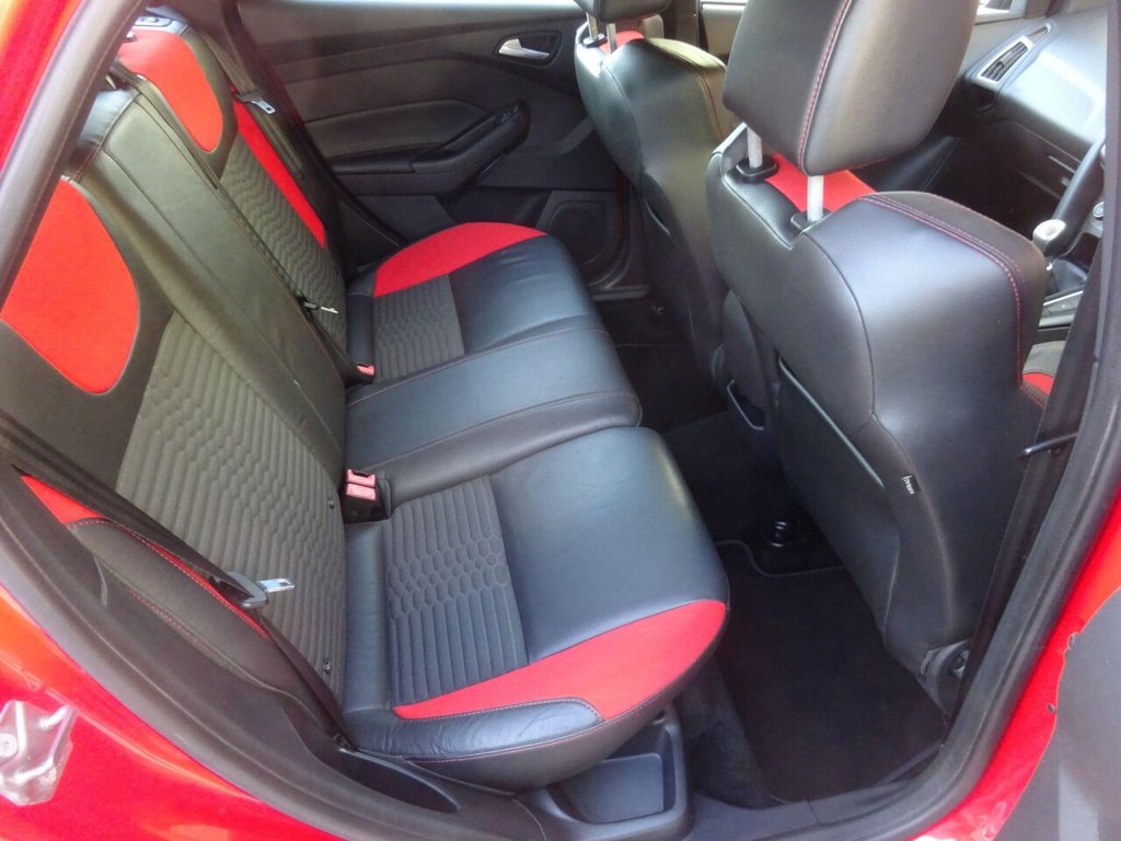 Used Ford Focus 2016 for sale - 76868101: Photo 16