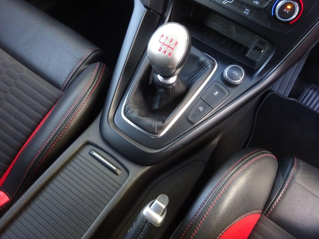 Used Ford Focus 2016 for sale - 76868101: Photo 22