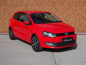 Used Volkswagen Polo 2014 for sale - 78036377: Photo