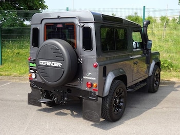 Used Land Rover Defender 2016 for sale - 75444564: Photo