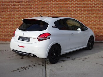 Used Peugeot 208 2018 for sale - 78663844: Photo