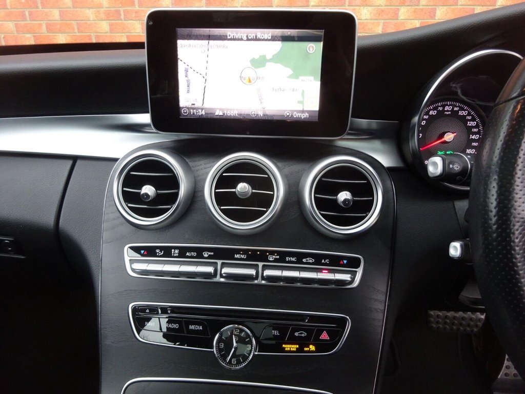 Used Mercedes-Benz C Class 2018 for sale - 76977476: Photo 24