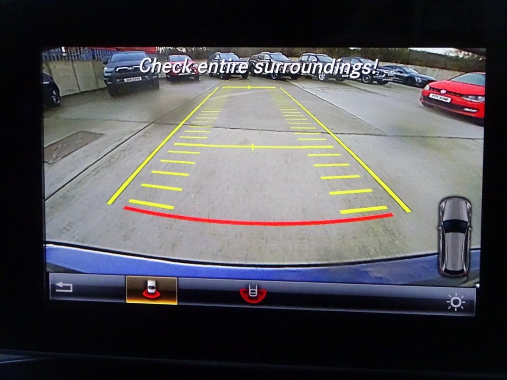 Used Mercedes-Benz C Class 2018 for sale - 76977476: Photo 30