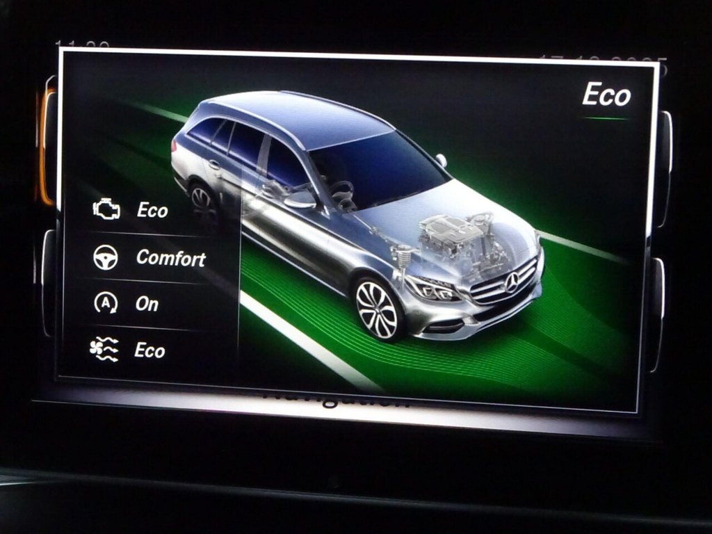 Used Mercedes-Benz C Class 2018 for sale - 76977476: Photo 34