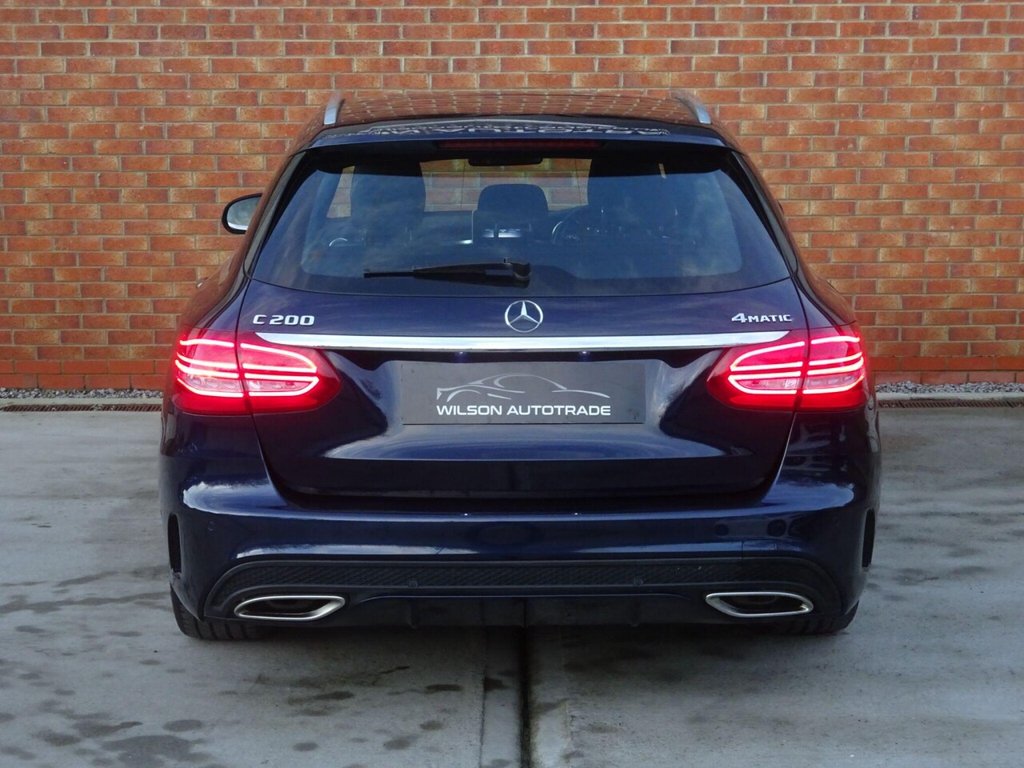 Used Mercedes-Benz C Class 2018 for sale - 76977476: Photo 5