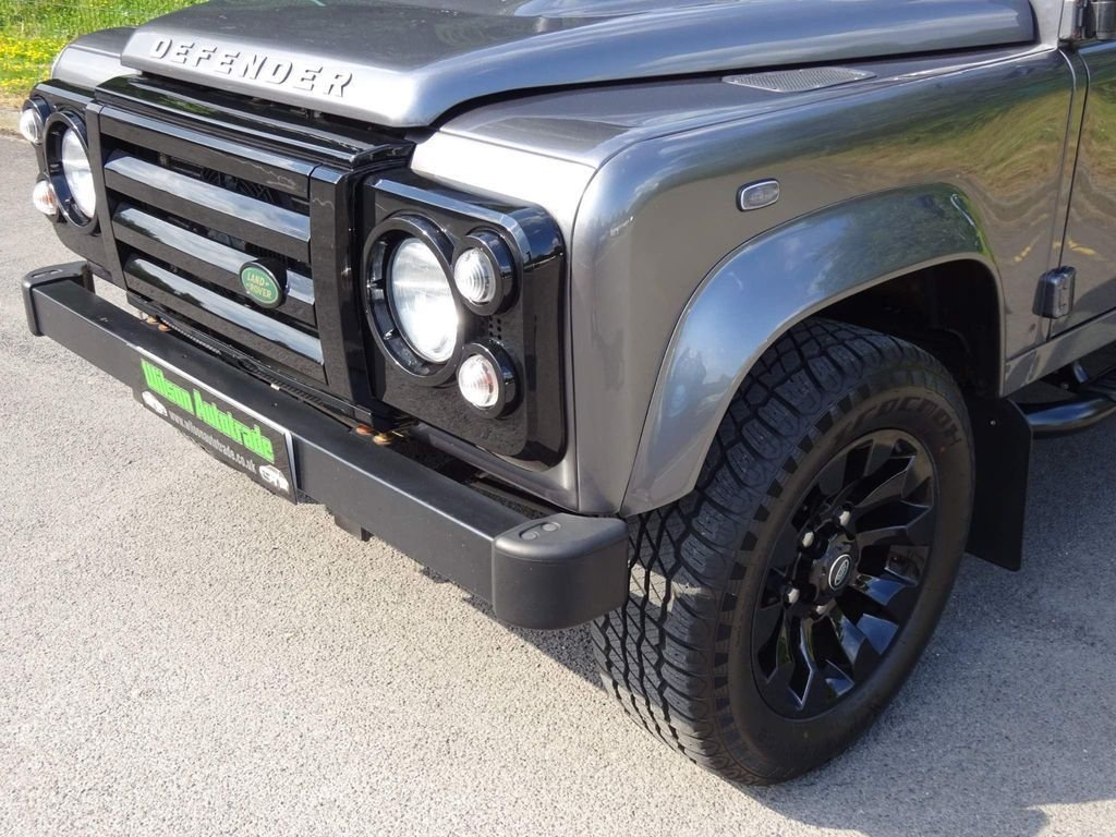 Used Land Rover Defender 2016 for sale - 76665811: Photo 10