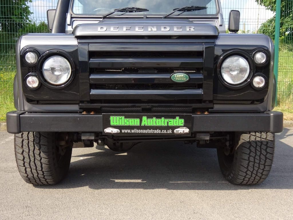 Used Land Rover Defender 2016 for sale - 76665811: Photo 13