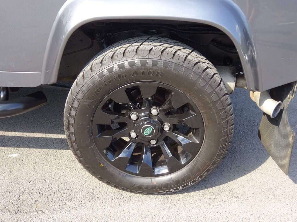 Used Land Rover Defender 2016 for sale - 76665811: Photo 18