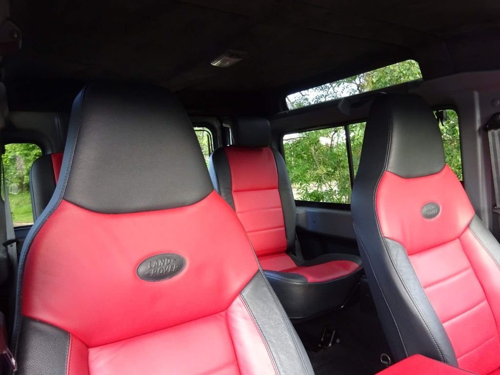 Used Land Rover Defender 2016 for sale - 76665811: Photo 21