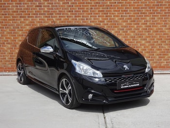 Used Peugeot 208 2017 for sale - 78811163: Photo