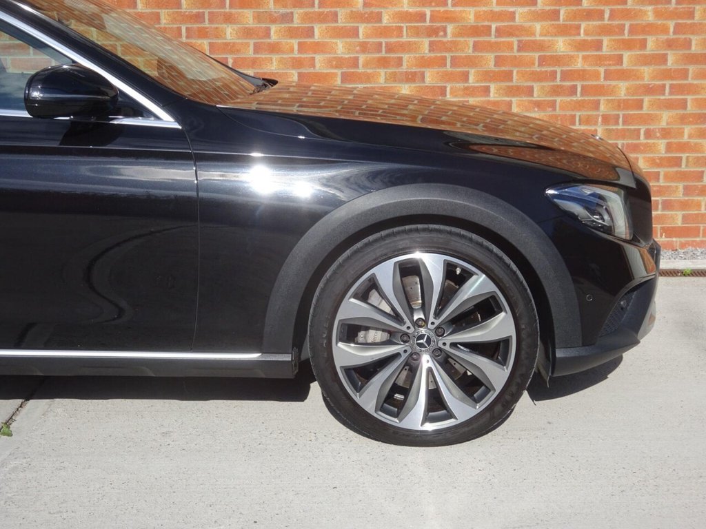 Used Mercedes-Benz E Class 2018 for sale - 76124169: Photo 10